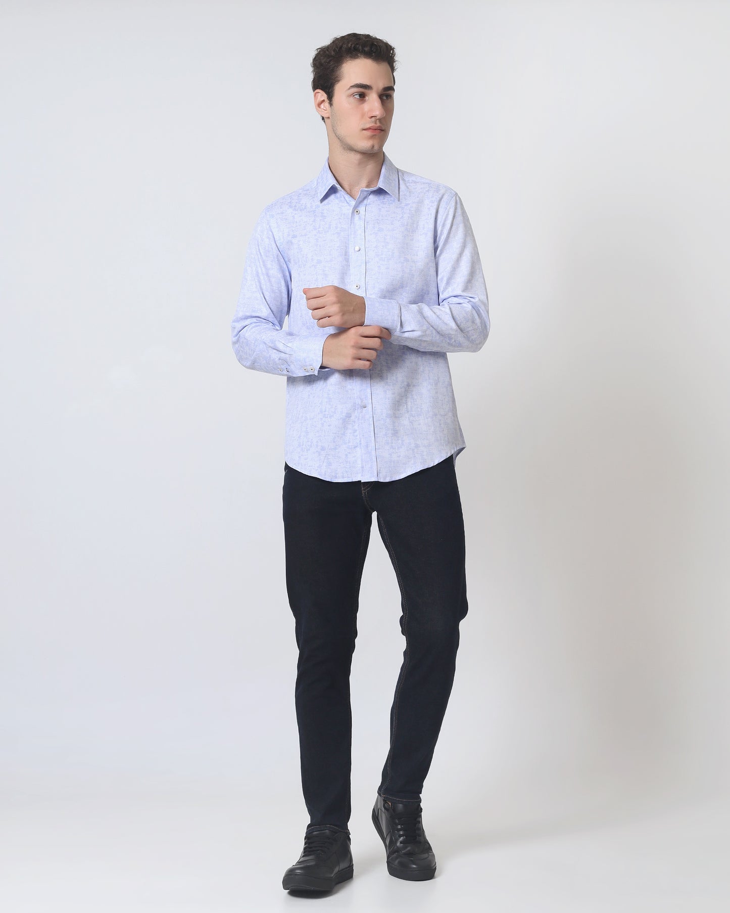 Quieti Modern Fit, Blue Geo Jacquard, Long Sleeve Woven Shirt