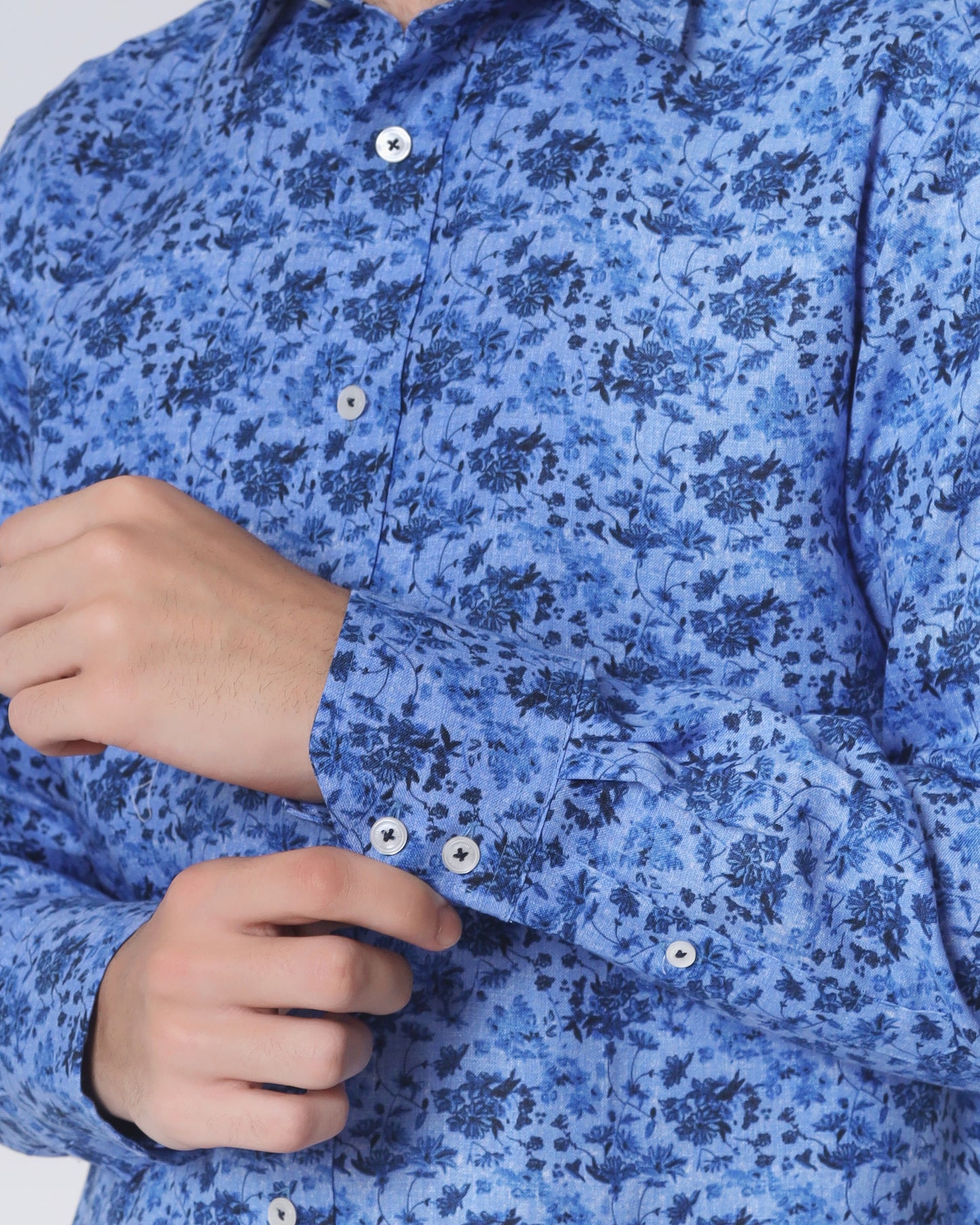 Quieti Modern Fit, Blue Floral Print, Long Sleeve Woven Shirt